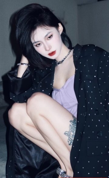 申雪倩厕所偷拍-2.png